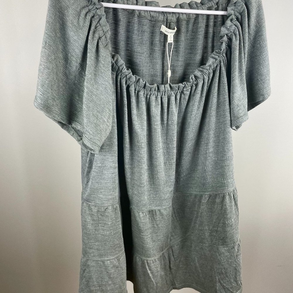 Light Army Green 2X Max Studio Loose Fitting Nice Material